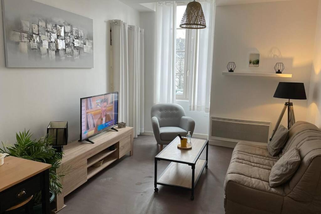 logement entier 33 m2 à Pau Exterior foto